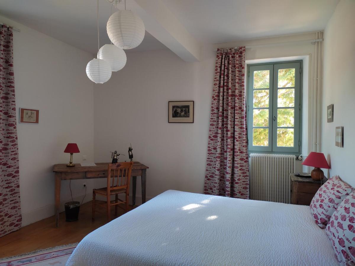 Le Logis Du Pradet Bed and Breakfast Moncrabeau Εξωτερικό φωτογραφία